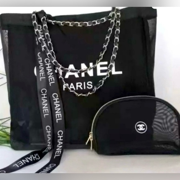 Chanel Beauty New Black Mesh Tote w/matching CC Logo Pouch & gold chain handles - Picture 1 of 11